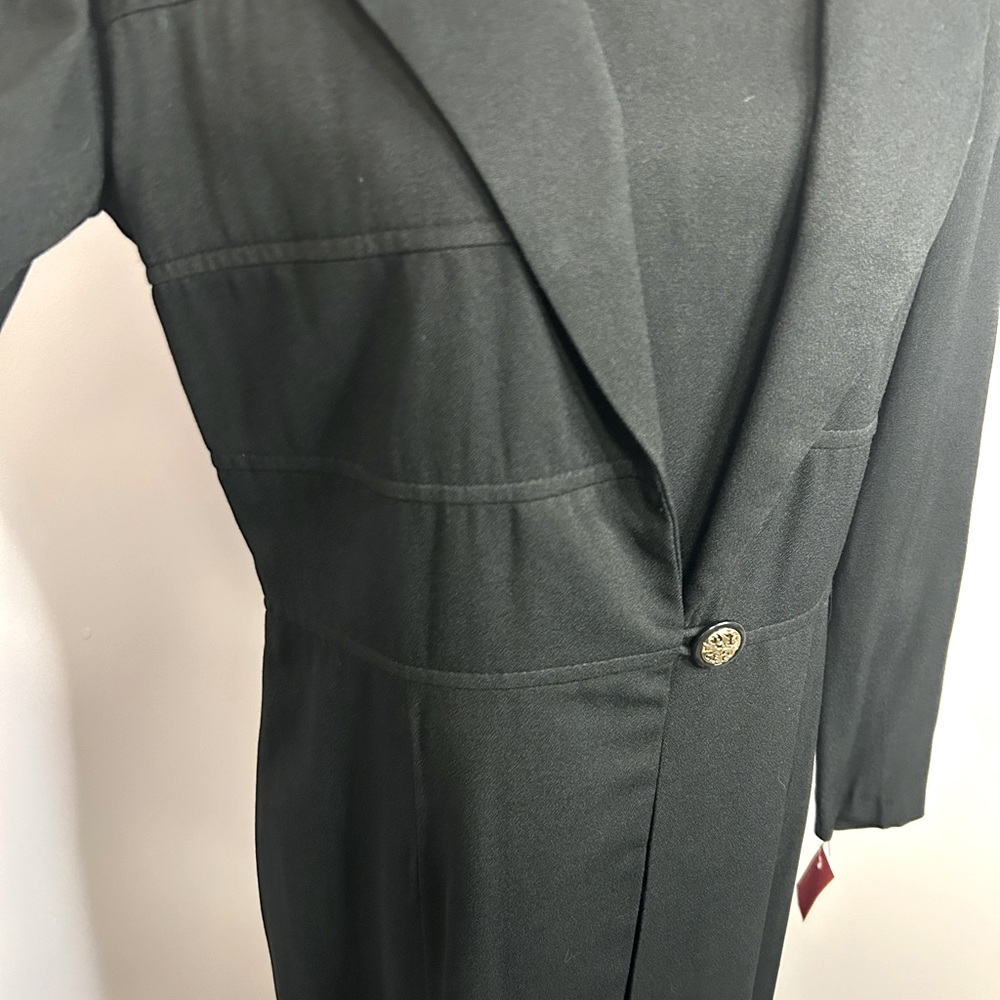 Women’s long sleeve size 8 black one piece dress. Jacket look-but all attached. - Picture 5 of 11